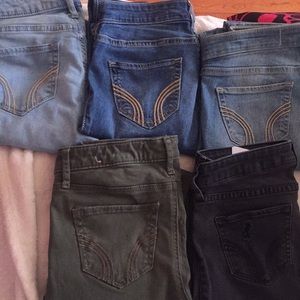 Hollister jeggins size 1 in good condition.